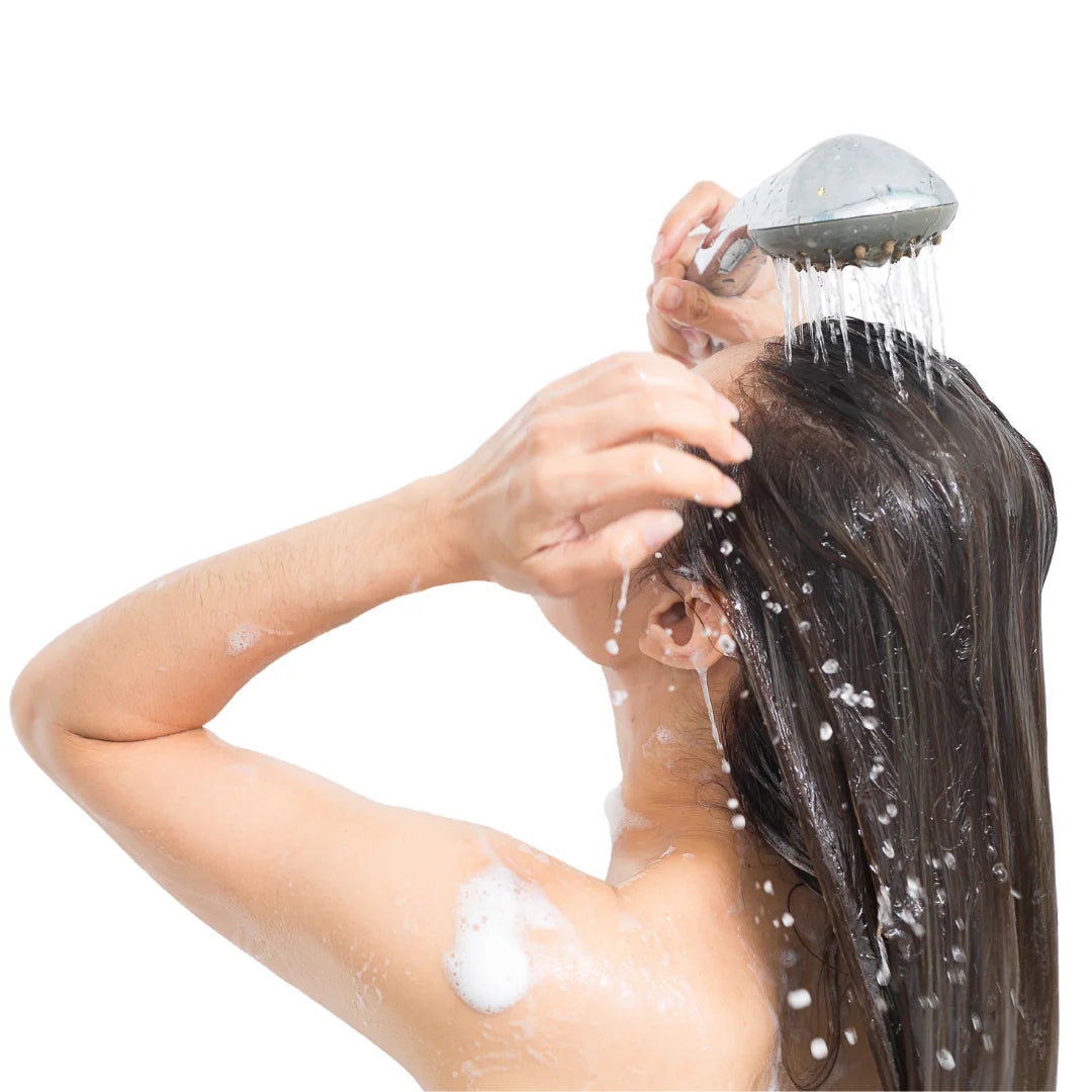 Suihkusuodatin parantaa hiusten luonnollista terveyttä